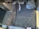 運転席フロアマットです。新品の取り扱いもしております