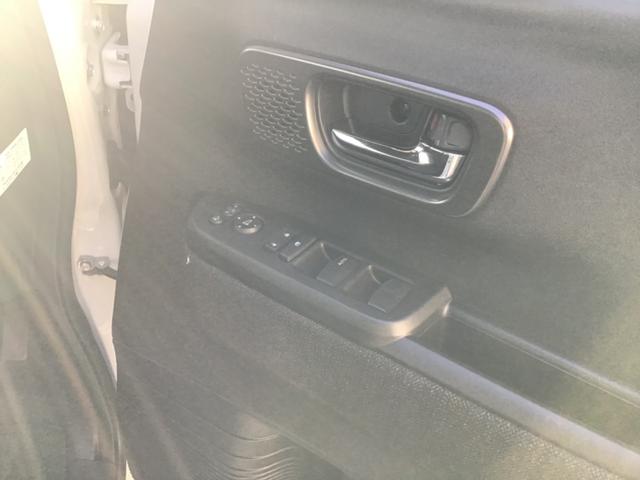 Ｎ－ＢＯＸカスタム ベースグレード　ＥＴＣ　バックカメラ　両側スライド・片側電動　ナビ　クリアランスソナー　オートクルーズコントロール　レーンアシスト　衝突被害軽減システム　オートライト　ＬＥＤヘッドランプ　スマートキー（11枚目）