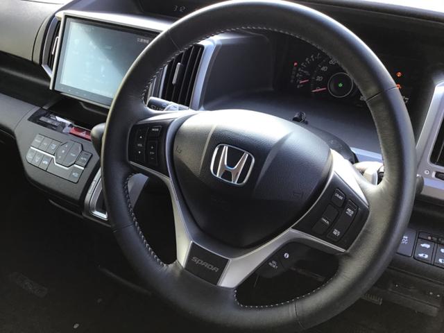 ステップワゴンスパーダ Ｚ　クールスピリット　ＥＴＣ　バックカメラ　ナビ　ＴＶ　オートクルーズコントロール　両側電動スライドドア　ＨＩＤ　スマートキー　アイドリングストップ　電動格納ミラー　３列シート　ＣＶＴ　アルミホイール　ＣＤ　ＤＶＤ再生（3枚目）