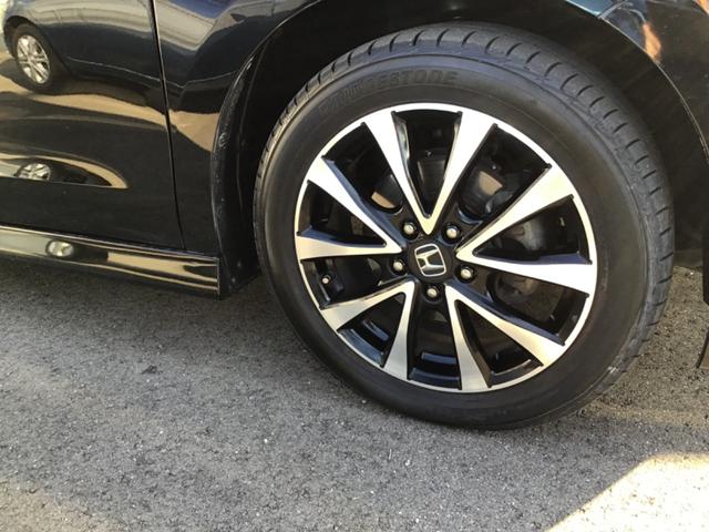 ステップワゴンスパーダ Ｚ　クールスピリット　ＥＴＣ　バックカメラ　ナビ　ＴＶ　オートクルーズコントロール　両側電動スライドドア　ＨＩＤ　スマートキー　アイドリングストップ　電動格納ミラー　３列シート　ＣＶＴ　アルミホイール　ＣＤ　ＤＶＤ再生（21枚目）