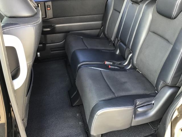 ステップワゴンスパーダ Ｚ　クールスピリット　ＥＴＣ　バックカメラ　ナビ　ＴＶ　オートクルーズコントロール　両側電動スライドドア　ＨＩＤ　スマートキー　アイドリングストップ　電動格納ミラー　３列シート　ＣＶＴ　アルミホイール　ＣＤ　ＤＶＤ再生（27枚目）