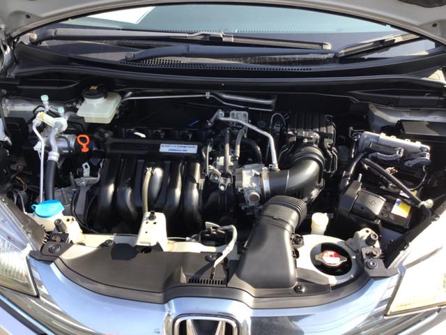 フィットハイブリッド Fパッケージ ハイブリッド ETC バックカメラ ナビ TV オートクルーズコントロール オートライト スマートキー アイドリングストップ 電動格納ミラー AT 盗難防止システム 衝突安全ボディ CD DVD再生(20枚目)