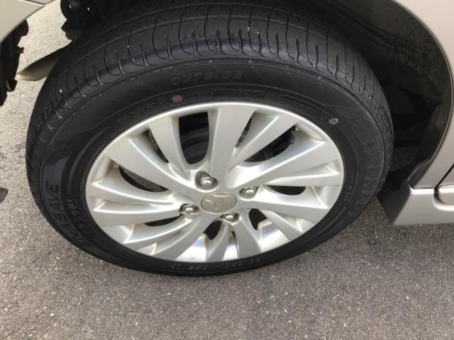 スペーシアカスタムＺ ベースグレード　ＥＴＣ　両側スライド・片側電動　ＴＶ　ＨＩＤ　スマートキー　アイドリングストップ　電動格納ミラー　シートヒーター　ベンチシート　ＣＶＴ　盗難防止システム　ＡＢＳ　ＣＤ　ミュージックプレイヤー接続可（32枚目）