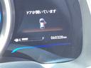 Fパッケージ ハイブリッド ETC バックカメラ ナビ TV オートクルーズコントロール オートライト スマートキー アイドリングストップ 電動格納ミラー AT 盗難防止システム 衝突安全ボディ CD DVD再生(28枚目)