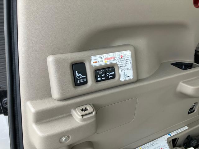 Ｎ－ＢＯＸ＋ Ｇ　車いす仕様車　福祉車両　車椅子乗り入れ可　電動ウインチ　ＣＤ（19枚目）