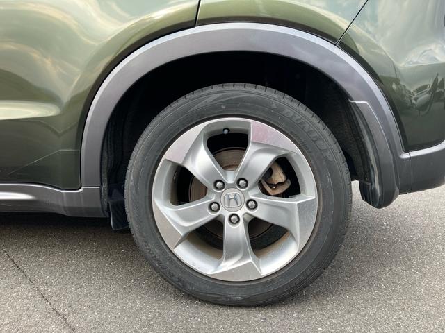 ヴェゼル ハイブリッドＸ　あんしんパッケージ　メモリーナビ　フルセグテレビ　バックカメラ　アルミ　ＥＴＣ　衝突被害軽減システム　アイドリングストップ　スマートキー　プッシュスタート（14枚目）