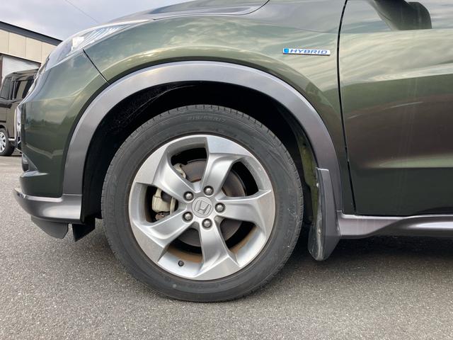 ヴェゼル ハイブリッドＸ　あんしんパッケージ　メモリーナビ　フルセグテレビ　バックカメラ　アルミ　ＥＴＣ　衝突被害軽減システム　アイドリングストップ　スマートキー　プッシュスタート（15枚目）