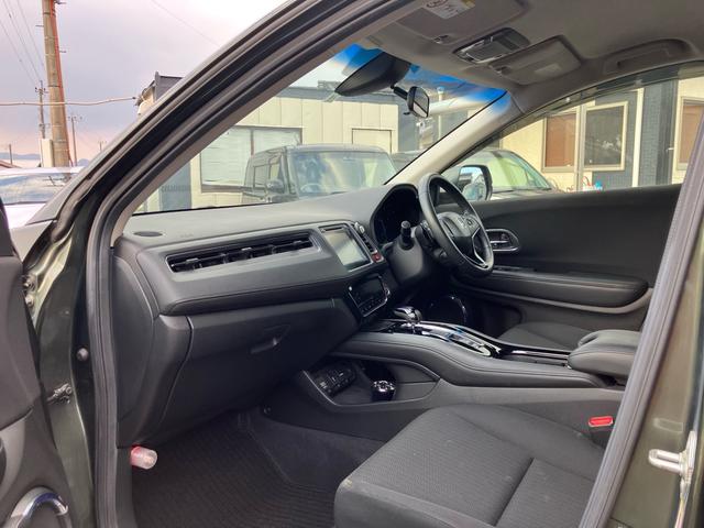 ヴェゼル ハイブリッドＸ　あんしんパッケージ　メモリーナビ　フルセグテレビ　バックカメラ　アルミ　ＥＴＣ　衝突被害軽減システム　アイドリングストップ　スマートキー　プッシュスタート（26枚目）