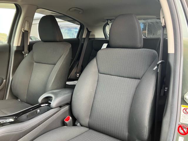 ヴェゼル ハイブリッドＸ　あんしんパッケージ　メモリーナビ　フルセグテレビ　バックカメラ　アルミ　ＥＴＣ　衝突被害軽減システム　アイドリングストップ　スマートキー　プッシュスタート（27枚目）