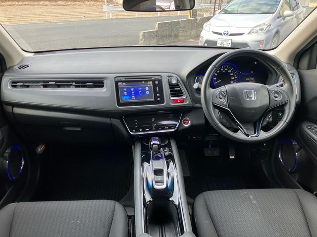 ヴェゼル ハイブリッドＸ　あんしんパッケージ　メモリーナビ　フルセグテレビ　バックカメラ　アルミ　ＥＴＣ　衝突被害軽減システム　アイドリングストップ　スマートキー　プッシュスタート（28枚目）