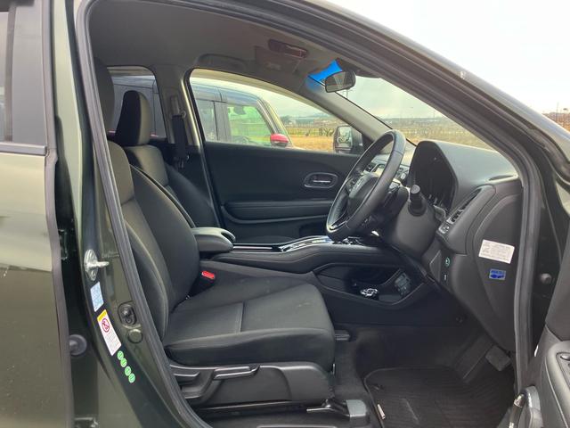 ヴェゼル ハイブリッドＸ　あんしんパッケージ　メモリーナビ　フルセグテレビ　バックカメラ　アルミ　ＥＴＣ　衝突被害軽減システム　アイドリングストップ　スマートキー　プッシュスタート（30枚目）