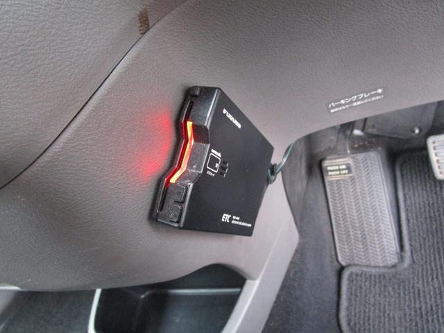X スタイリッシュパッケージ 後期 SDナビ フルセグTV Bluetooth DVD再生 Bカメラ キーレス ETC 3列シート HID 電動格納ミラー タイミングチェーン(72枚目)