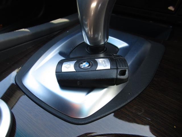 530i Mスポーツパッケージ 後期 クルコン ハーフレザー HDDナビ CD ETC シートヒーター ナビ CD キーレス 記録簿(79枚目)