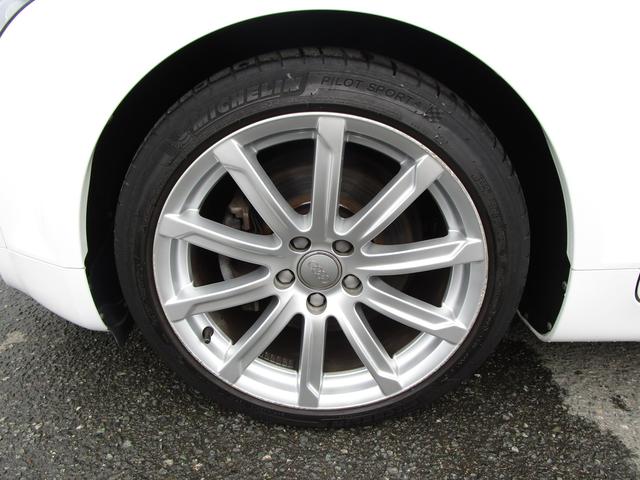 2.0TFSI ターボ 黒革 HDDナビ Bluetooth フルセグ DVD CD ETC リアウイング(2枚目)