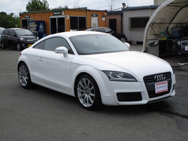2.0TFSI ターボ 黒革 HDDナビ Bluetooth フルセグ DVD CD ETC リアウイング(11枚目)