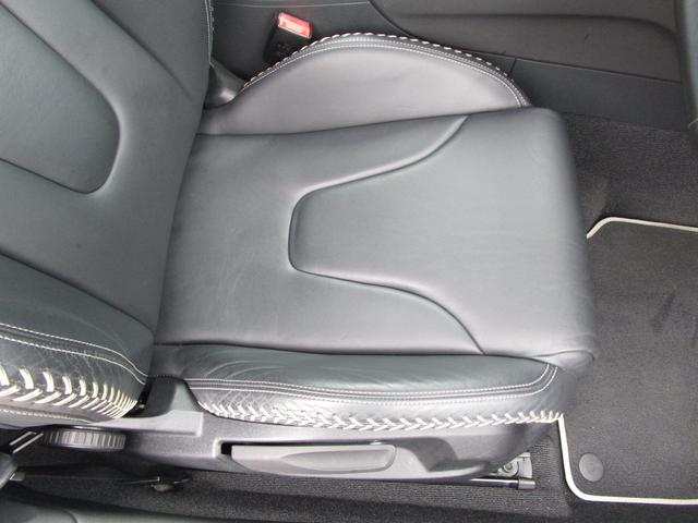 2.0TFSI ターボ 黒革 HDDナビ Bluetooth フルセグ DVD CD ETC リアウイング(44枚目)