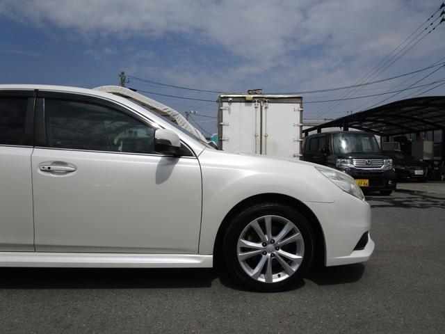 2.5i Lパッケージ 4WD 後期 ワンオーナー 黒革 Si-drive アイドリングS パドルシフト クルコン HDDナビ フルセグ Bluetooth DVD CD Bカメラ ETC(9枚目)