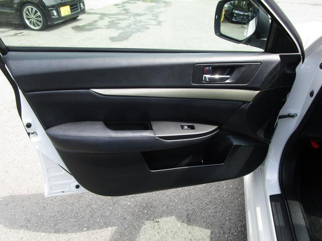 2.5i Lパッケージ 4WD 後期 ワンオーナー 黒革 Si-drive アイドリングS パドルシフト クルコン HDDナビ フルセグ Bluetooth DVD CD Bカメラ ETC(52枚目)