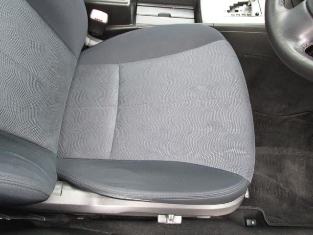 2.0i-S クルコン HDDナビ フルセグ Bluetooth DVD CD ETC スマートキー プッシュスタート(44枚目)