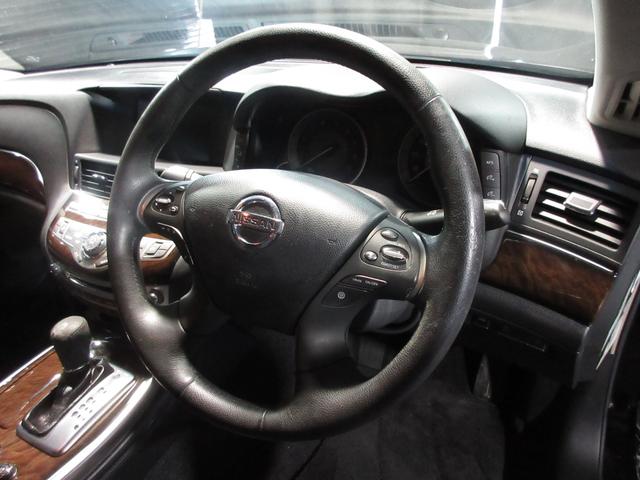 フーガ ３７０ＧＴ　クルコン　黒革　ＨＤＤナビ　フルセグ　Ｂｌｕｅｔｏｏｔｈ　ＤＶＤ　ＣＤ　Ｂカメラ　ＥＴＣ　オットマン　シートヒーター　クーラー　スマートキー　プッシュスタート（42枚目）