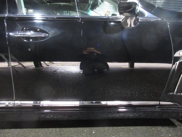 ＬＳ ＬＳ４６０　バージョンＣ　サンルーフ　黒革　クルコン　ＨＤＤナビ　ＤＶＤ　ＣＤ　Ｂカメラ　ＥＴＣ　ＷＡＬＤフルエアロ　ＷＡＬＤフェンダー　ＬＥＤヘッドライト　スマートキー　プッシュスタート（9枚目）