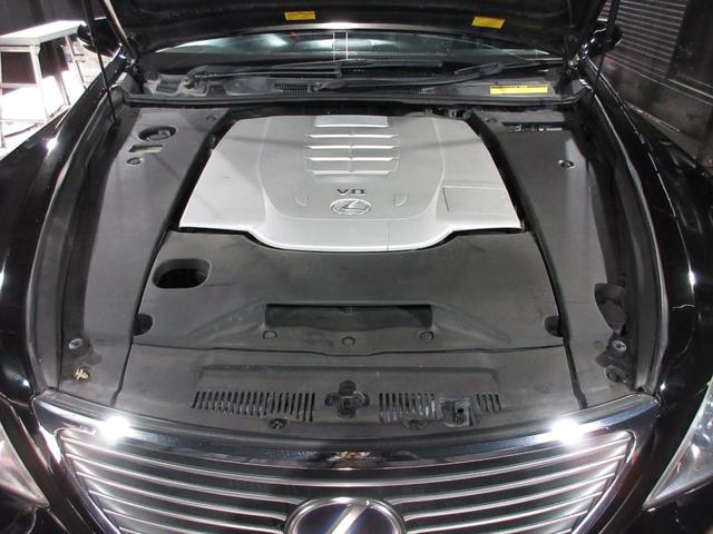 ＬＳ ＬＳ４６０　バージョンＣ　サンルーフ　黒革　クルコン　ＨＤＤナビ　ＤＶＤ　ＣＤ　Ｂカメラ　ＥＴＣ　ＷＡＬＤフルエアロ　ＷＡＬＤフェンダー　ＬＥＤヘッドライト　スマートキー　プッシュスタート（20枚目）