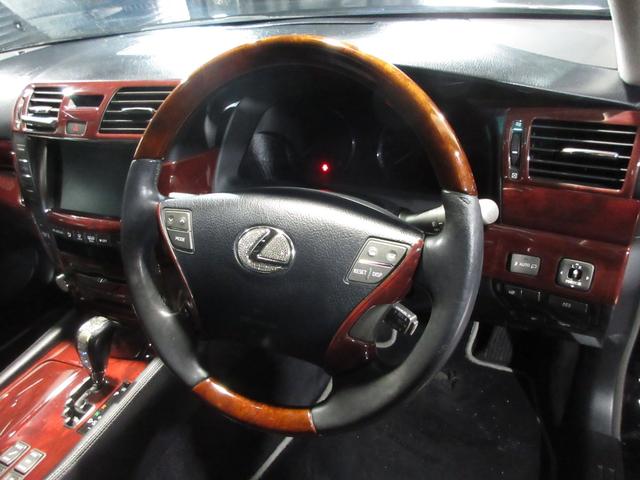 ＬＳ ＬＳ４６０　バージョンＣ　サンルーフ　黒革　クルコン　ＨＤＤナビ　ＤＶＤ　ＣＤ　Ｂカメラ　ＥＴＣ　ＷＡＬＤフルエアロ　ＷＡＬＤフェンダー　ＬＥＤヘッドライト　スマートキー　プッシュスタート（42枚目）