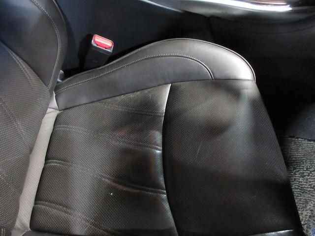 フーガ ３７０ＧＴ　クルコン　茶革　ＨＤＤナビ　Ｂｌｕｅｔｏｏｔｈ　フルセグ　ＣＤ　Ｓ　Ｂカメラ　ＥＴＣ　シートヒーター　クーラー　オットマン　スマートキー　プッシュスタート（44枚目）