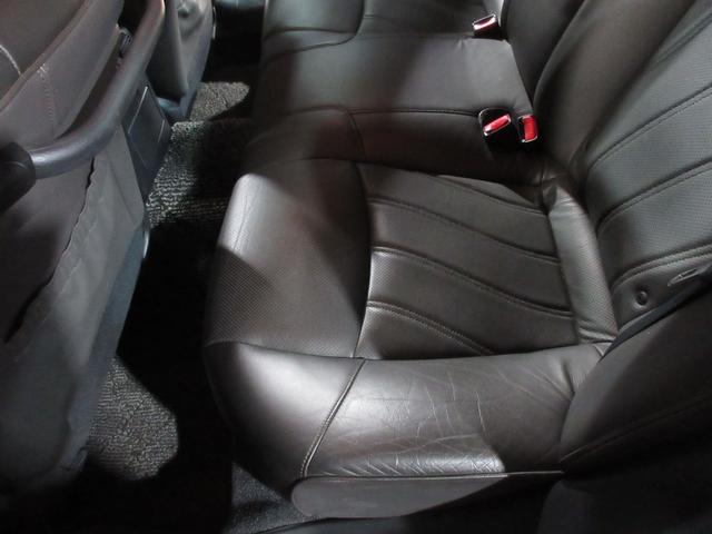 フーガ ３７０ＧＴ　クルコン　茶革　ＨＤＤナビ　Ｂｌｕｅｔｏｏｔｈ　フルセグ　ＣＤ　Ｓ　Ｂカメラ　ＥＴＣ　シートヒーター　クーラー　オットマン　スマートキー　プッシュスタート（50枚目）