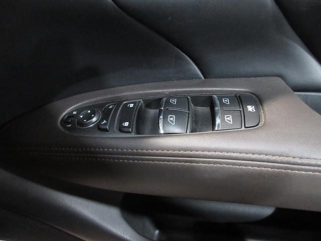フーガ ３７０ＧＴ　クルコン　茶革　ＨＤＤナビ　Ｂｌｕｅｔｏｏｔｈ　フルセグ　ＣＤ　Ｓ　Ｂカメラ　ＥＴＣ　シートヒーター　クーラー　オットマン　スマートキー　プッシュスタート（80枚目）