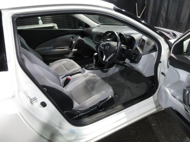 ＣＲ－Ｚ α　パドルシフト　クルコン　ＨＤＤナビ　ワンセグ　ＤＶＤ　ＣＤ　Ｂカメラ　ＥＴＣ　スマートキー（13枚目）