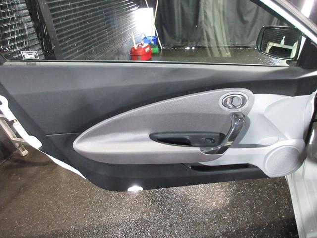 ＣＲ－Ｚ α　パドルシフト　クルコン　ＨＤＤナビ　ワンセグ　ＤＶＤ　ＣＤ　Ｂカメラ　ＥＴＣ　スマートキー（52枚目）