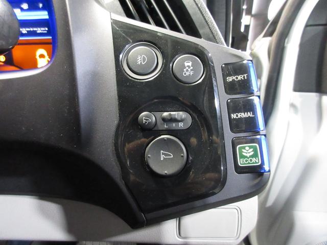 ＣＲ－Ｚ α　パドルシフト　クルコン　ＨＤＤナビ　ワンセグ　ＤＶＤ　ＣＤ　Ｂカメラ　ＥＴＣ　スマートキー（72枚目）