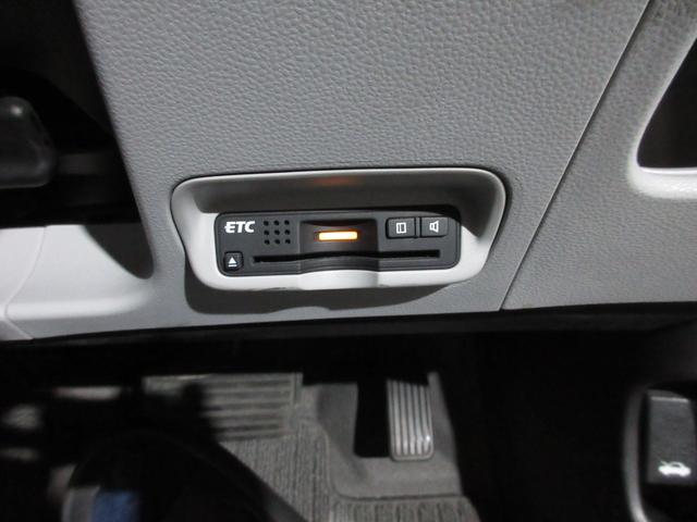 ＣＲ－Ｚ α　パドルシフト　クルコン　ＨＤＤナビ　ワンセグ　ＤＶＤ　ＣＤ　Ｂカメラ　ＥＴＣ　スマートキー（74枚目）