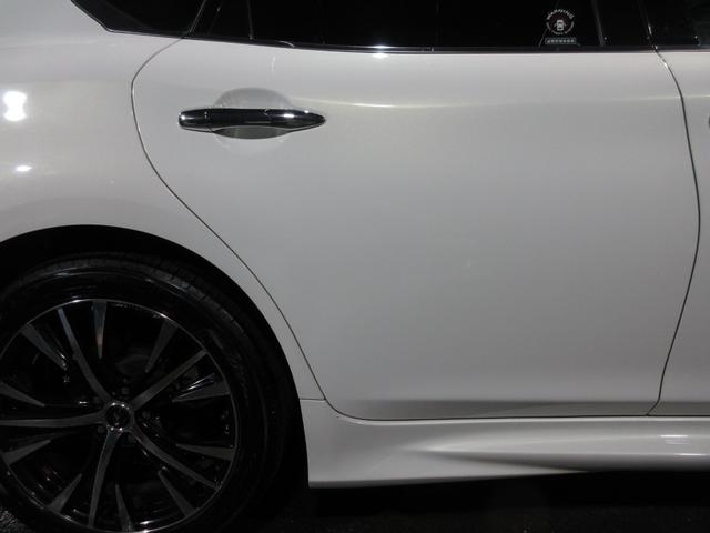 フーガ ３７０ＧＴ　クルコン　黒革　インパルエアロ　グリル　ダクト　ＨＤＤナビ　Ｂｌｕｅｔｏｏｔｈ　フルセグ　ＤＶＤ　ＣＤ　Ｂカメラ　ＥＴＣ　シートヒーター　クーラー　オットマン　社外１９ＡＷ　スマートキー（8枚目）