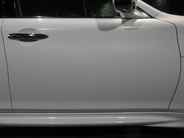 フーガ ３７０ＧＴ　クルコン　黒革　インパルエアロ　グリル　ダクト　ＨＤＤナビ　Ｂｌｕｅｔｏｏｔｈ　フルセグ　ＤＶＤ　ＣＤ　Ｂカメラ　ＥＴＣ　シートヒーター　クーラー　オットマン　社外１９ＡＷ　スマートキー（9枚目）
