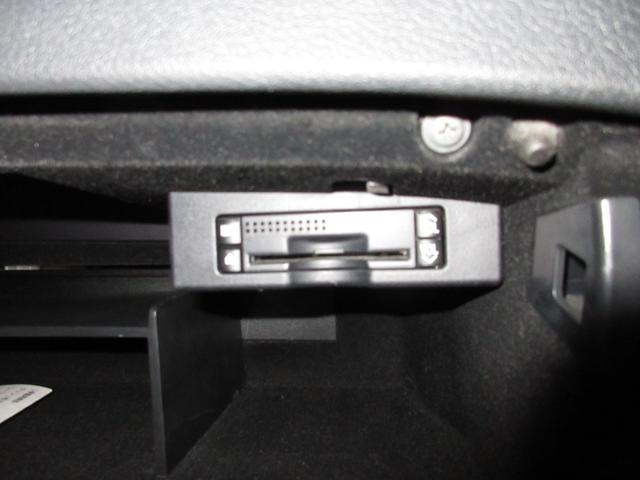ＩＳ ＩＳ２５０　バージョンＬ　パドルシフト　クルコン　黒革　ＨＤＤナビ　フルセグ　ＤＶＤ　ＣＤ　Ｂカメラ　ＥＴＣ　シートヒーター　クーラー　パワーシート　スマートキー　プッシュスタート（77枚目）