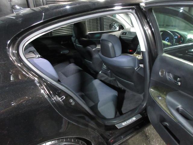 ＧＳ ＧＳ３５０　サンルーフ　クルコン　ＨＤＤナビ　フルセグ　Ｂｌｕｅｔｏｏｔｈ　ＤＶＤ　ＣＤ　Ｂカメラ　ＥＴＣ　パワーシート　スマートキー　プッシュスタート（14枚目）