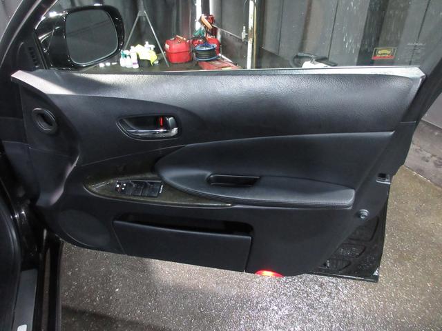 ＧＳ ＧＳ３５０　サンルーフ　クルコン　ＨＤＤナビ　フルセグ　Ｂｌｕｅｔｏｏｔｈ　ＤＶＤ　ＣＤ　Ｂカメラ　ＥＴＣ　パワーシート　スマートキー　プッシュスタート（41枚目）