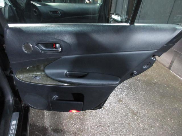 ＧＳ ＧＳ３５０　サンルーフ　クルコン　ＨＤＤナビ　フルセグ　Ｂｌｕｅｔｏｏｔｈ　ＤＶＤ　ＣＤ　Ｂカメラ　ＥＴＣ　パワーシート　スマートキー　プッシュスタート（46枚目）