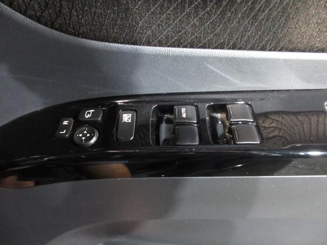 ルークス ハイウェイスターターボ　ターボ　両側パワスラ　ＣＤ　ベンチシート　ＨＩＤ　フォグ　オートライト　スマートキー　プッシュスタート（77枚目）