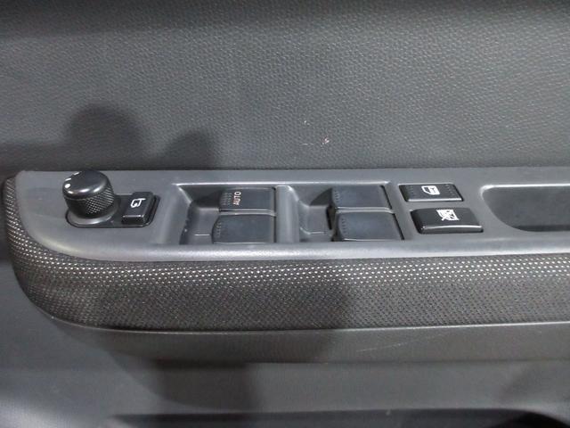 スイフト １．３ＸＧ　リミテッド　メモリーナビ　フルセグ　Ｂｌｕｅｔｏｏｔｈ　ＤＶＤ　ＣＤ　スマートキー（77枚目）