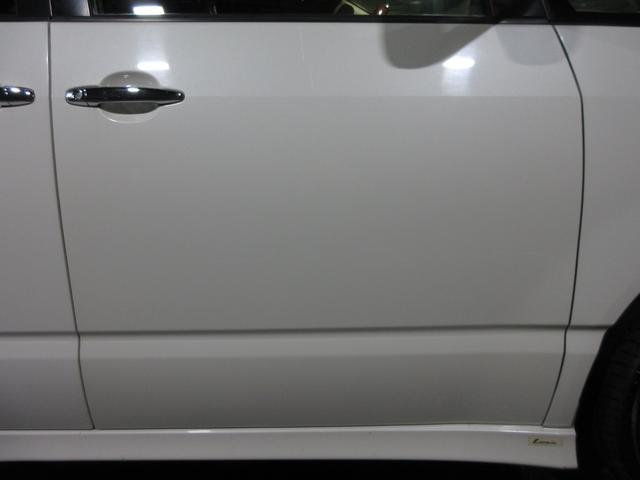 ノア Ｘ　リミテッド　ワンオーナー　取説　禁煙車　両側パワスラ　ＨＤＤナビ　ＤＶＤ　ＣＤ　Ｂカメラ　ＥＴＣ　エアロ　キーレス（9枚目）