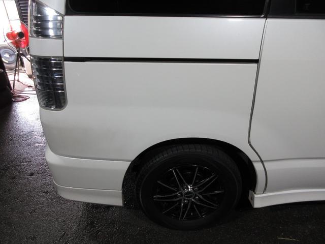 ノア Ｘ　リミテッド　ワンオーナー　取説　禁煙車　両側パワスラ　ＨＤＤナビ　ＤＶＤ　ＣＤ　Ｂカメラ　ＥＴＣ　エアロ　キーレス（27枚目）