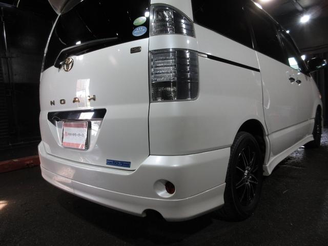 ノア Ｘ　リミテッド　ワンオーナー　取説　禁煙車　両側パワスラ　ＨＤＤナビ　ＤＶＤ　ＣＤ　Ｂカメラ　ＥＴＣ　エアロ　キーレス（28枚目）