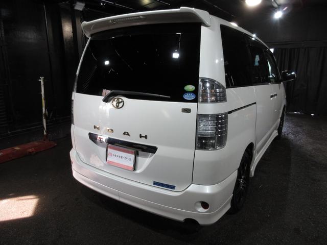 ノア Ｘ　リミテッド　ワンオーナー　取説　禁煙車　両側パワスラ　ＨＤＤナビ　ＤＶＤ　ＣＤ　Ｂカメラ　ＥＴＣ　エアロ　キーレス（29枚目）