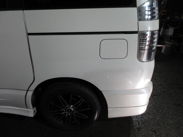 ノア Ｘ　リミテッド　ワンオーナー　取説　禁煙車　両側パワスラ　ＨＤＤナビ　ＤＶＤ　ＣＤ　Ｂカメラ　ＥＴＣ　エアロ　キーレス（32枚目）