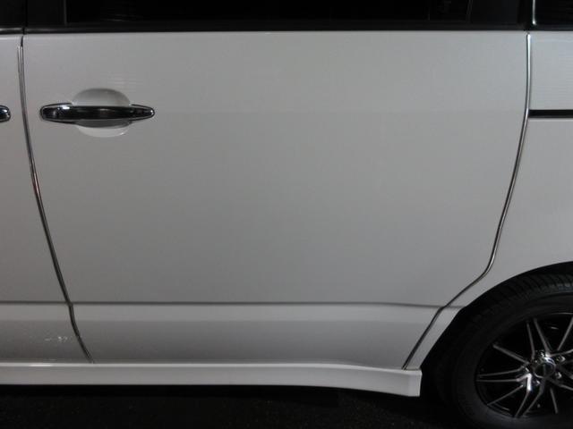 ノア Ｘ　リミテッド　ワンオーナー　取説　禁煙車　両側パワスラ　ＨＤＤナビ　ＤＶＤ　ＣＤ　Ｂカメラ　ＥＴＣ　エアロ　キーレス（34枚目）