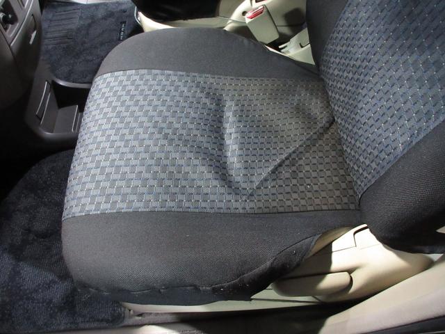 ノア Ｘ　リミテッド　ワンオーナー　取説　禁煙車　両側パワスラ　ＨＤＤナビ　ＤＶＤ　ＣＤ　Ｂカメラ　ＥＴＣ　エアロ　キーレス（54枚目）