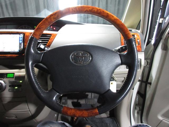 ノア Ｘ　リミテッド　ワンオーナー　取説　禁煙車　両側パワスラ　ＨＤＤナビ　ＤＶＤ　ＣＤ　Ｂカメラ　ＥＴＣ　エアロ　キーレス（68枚目）